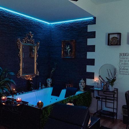 Palmina'S Apartments 브린디시 외부 사진