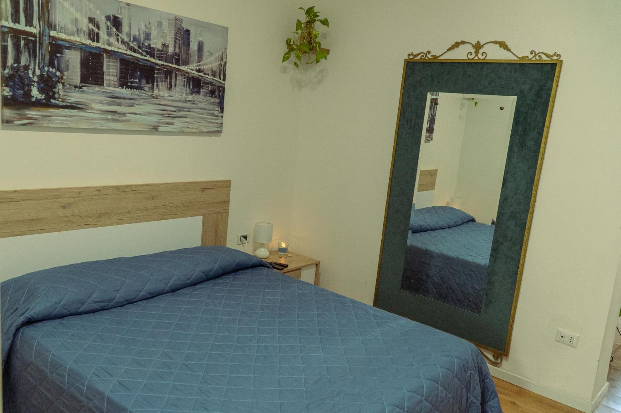 Palmina'S Apartments 브린디시 외부 사진